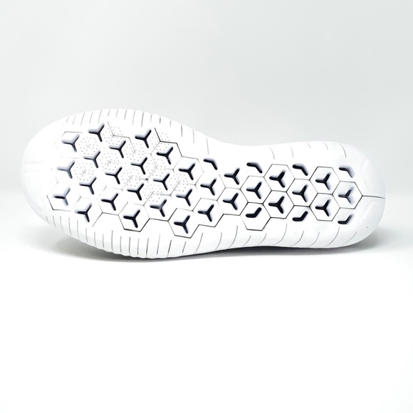 Nike Free RN Flyknit 2018 'Oreo' - Picture 8 of 8